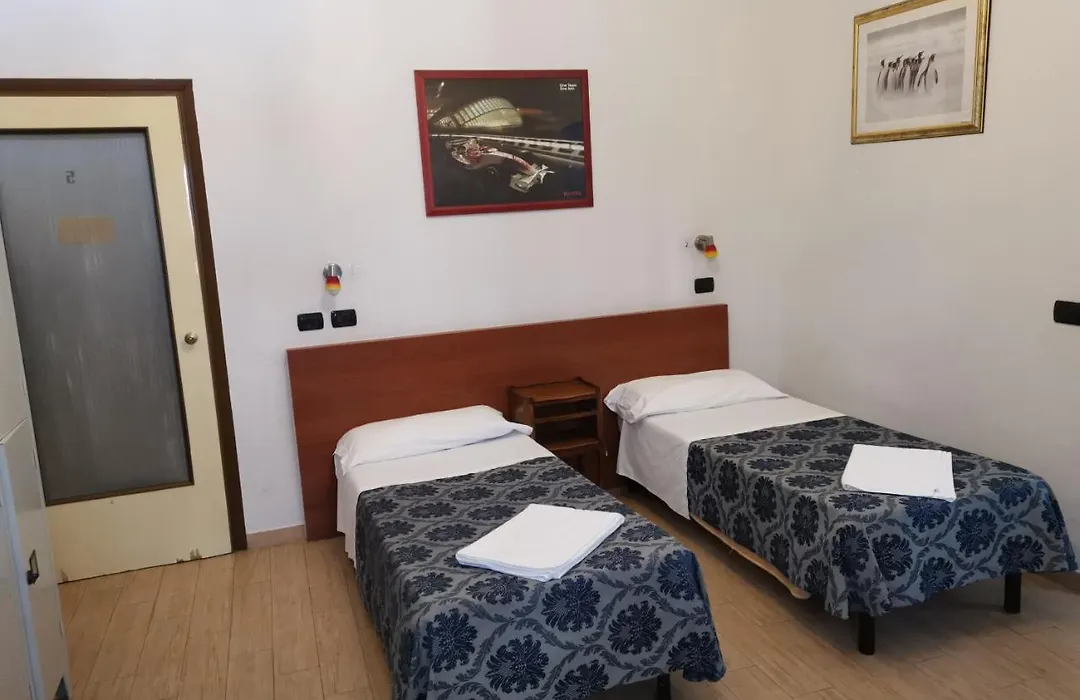 Guest House Central Station-1